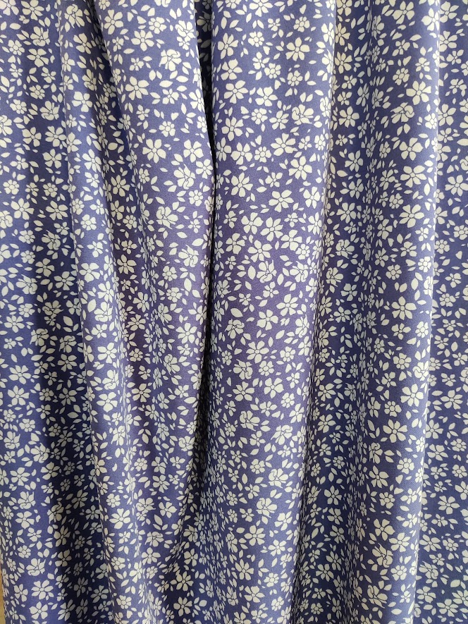 Viskose Poplin Stretch Flowers Lavender