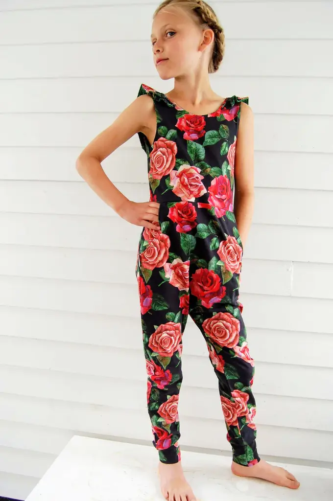Victoria Kjole og Jumpsuit - Symønster