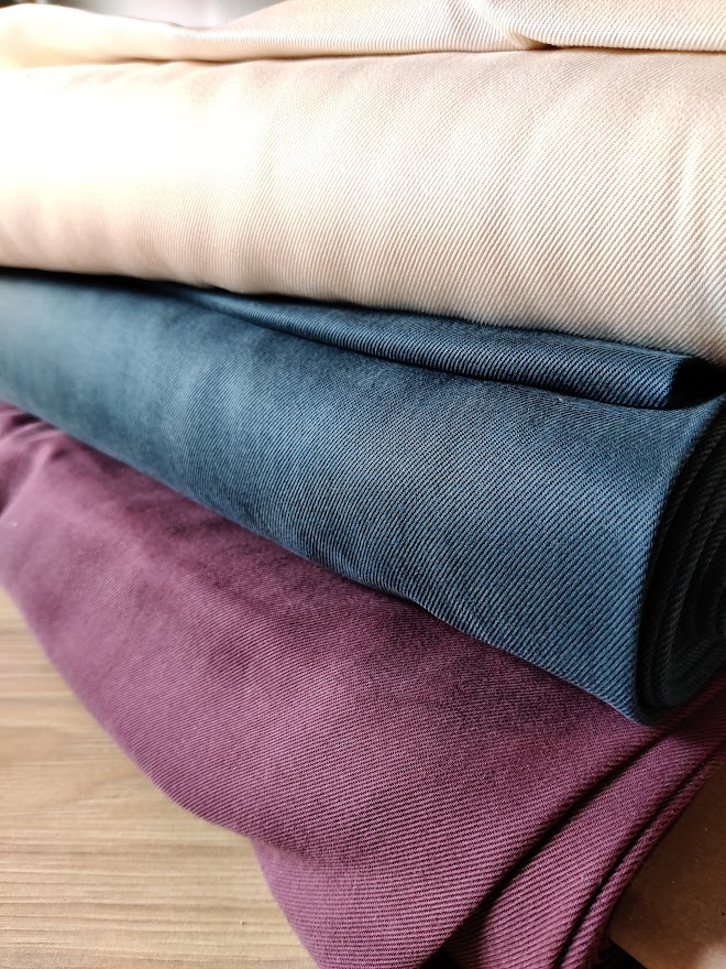 Smooth Drape Twill Maroon