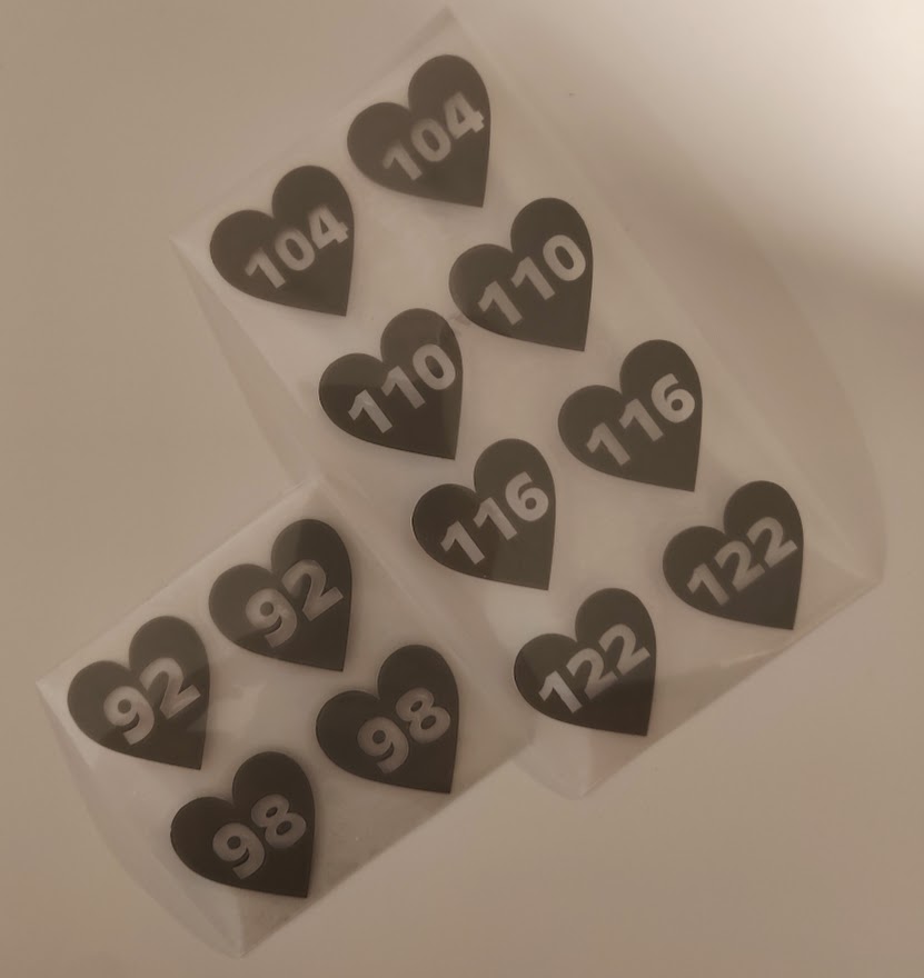 Størrelsemerke Vinyl Hjerte (12 pk)