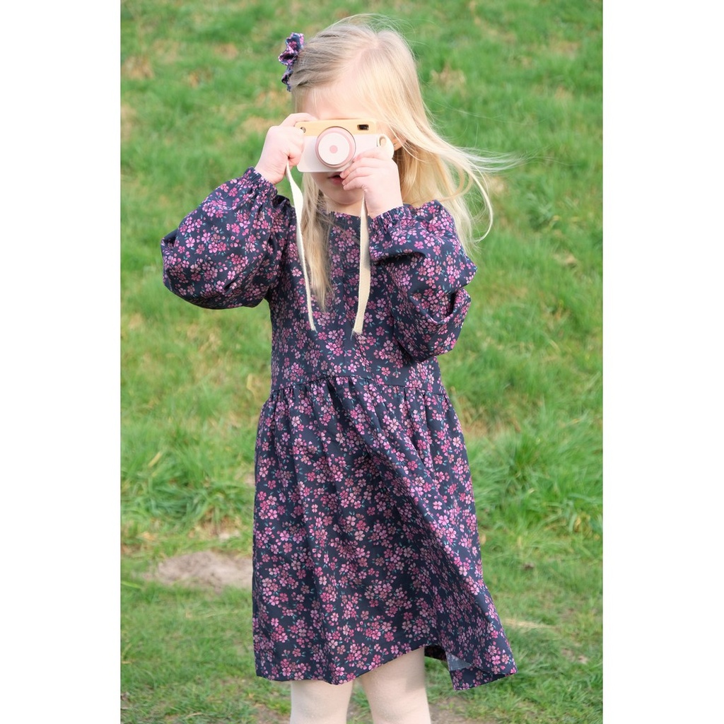 Poplin - Navy Flowers