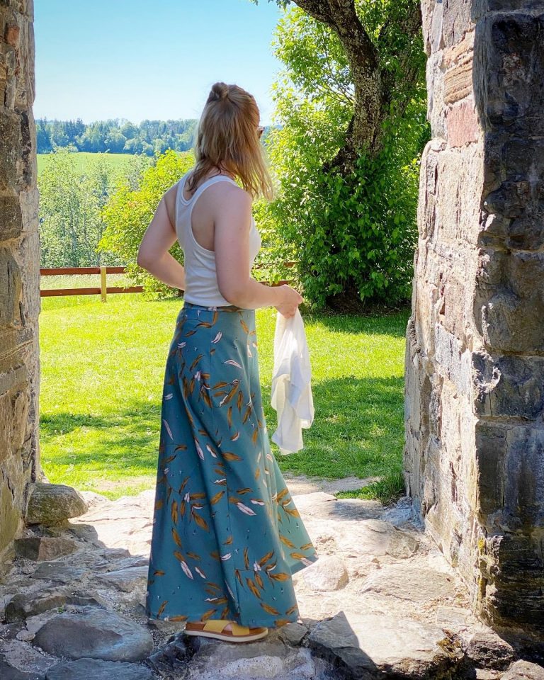 Singlet og Kjoletillegg, barn og dame - Symønster