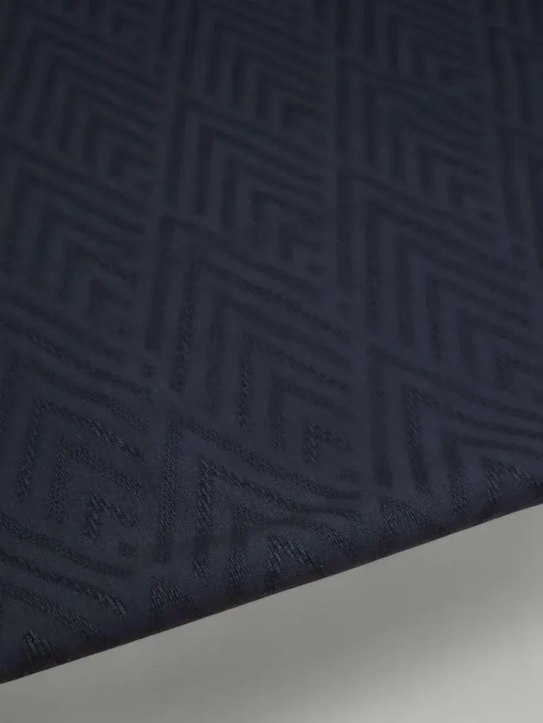 alta-jacquard-dark-navy-meet-milk-05.webp
