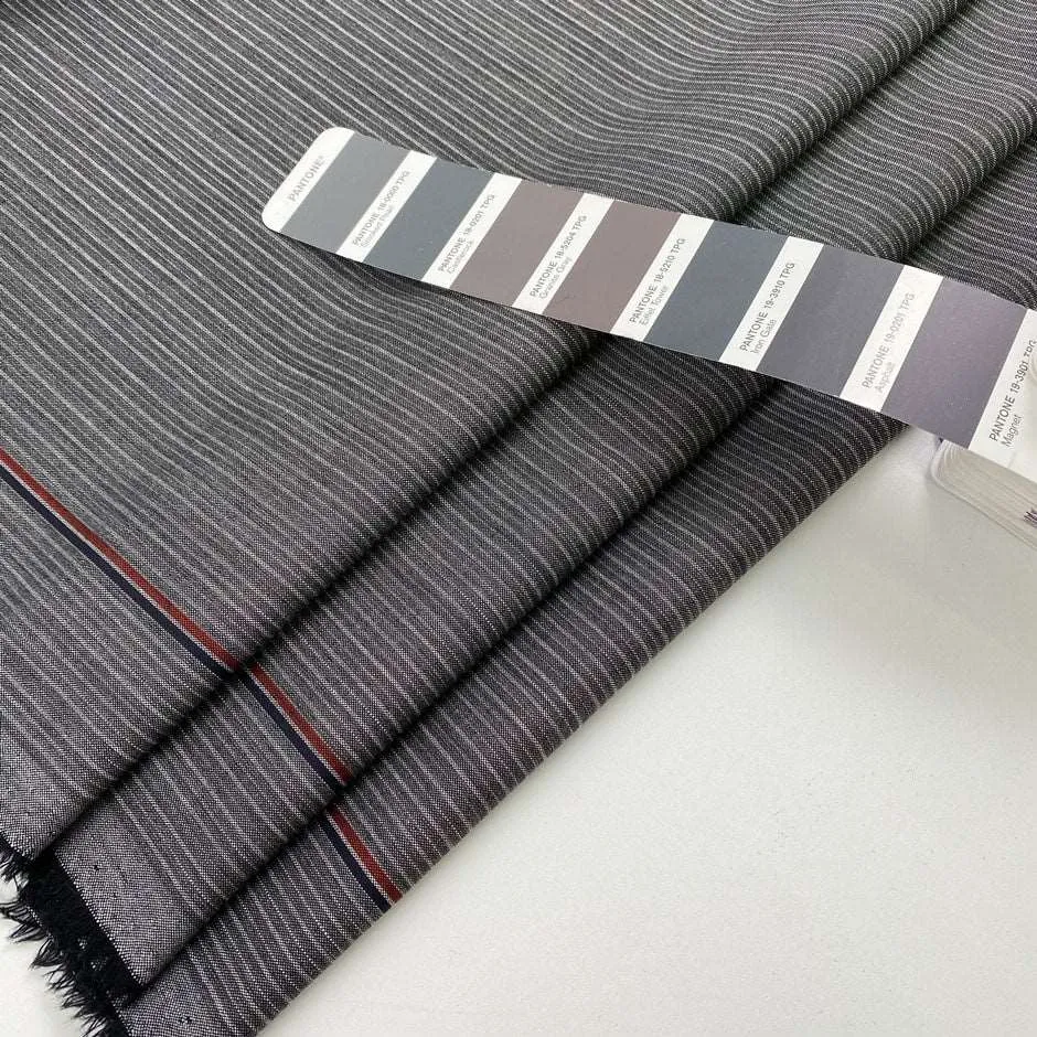 Pantone-Gray-Pinstripe_d2ba20c3-2997-456e-b255-293e5f0fc93b.webp