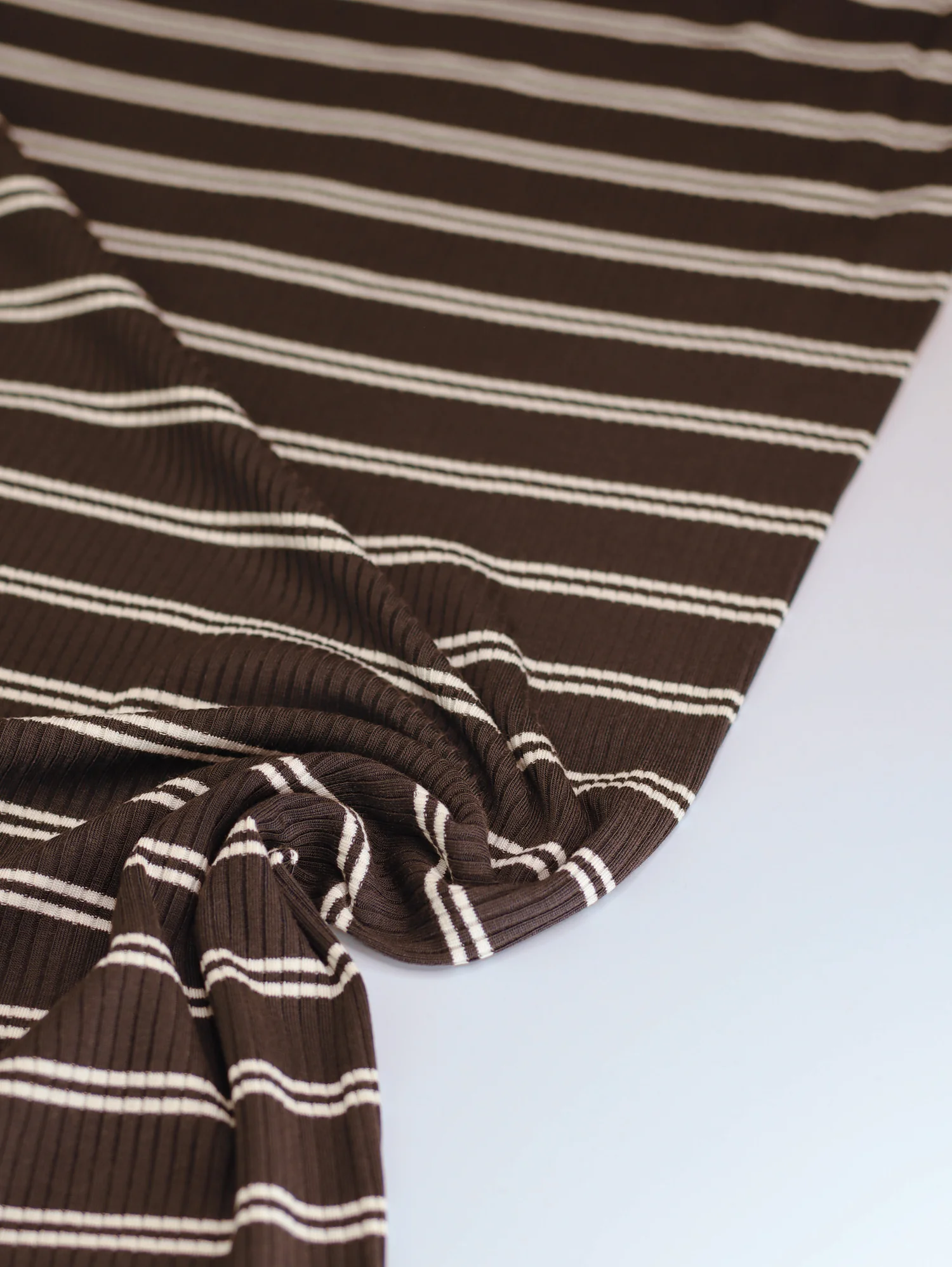 MM-8615-mocha.webp