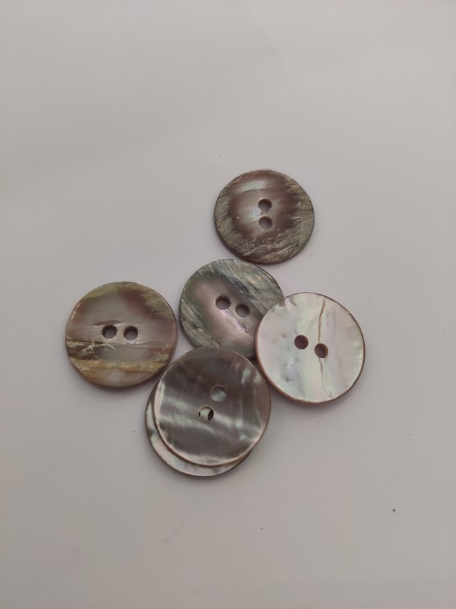 Perlemorknapp 20 mm - Krem