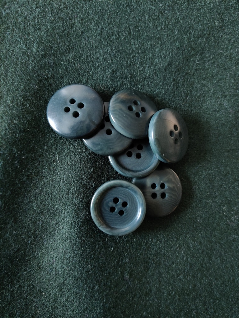 Dish Corozo Knapp 20 mm - Deep Green