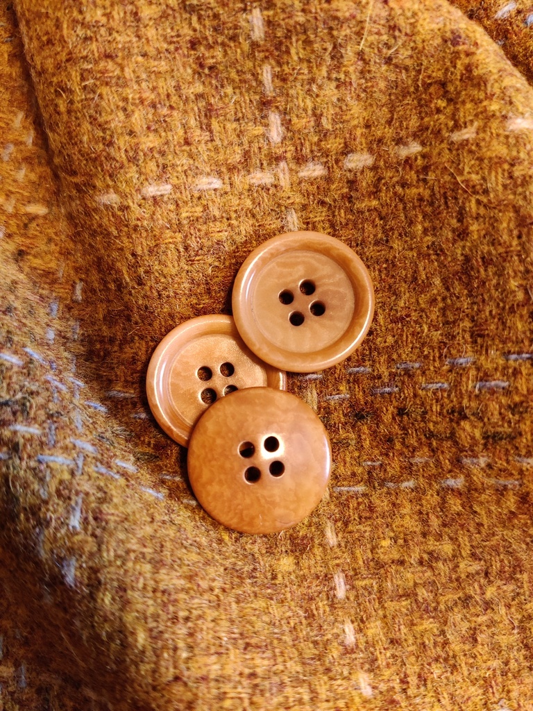 Dish Corozo Knapp 20 mm - Mustard