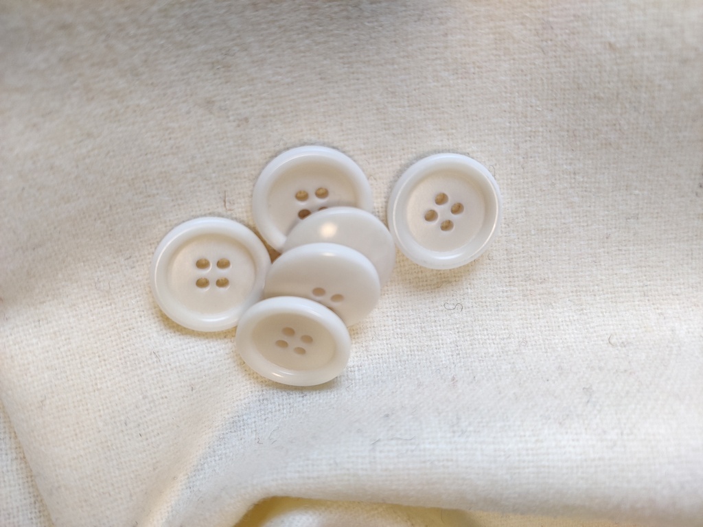 Dish Corozo Knapp 20 mm - Shell