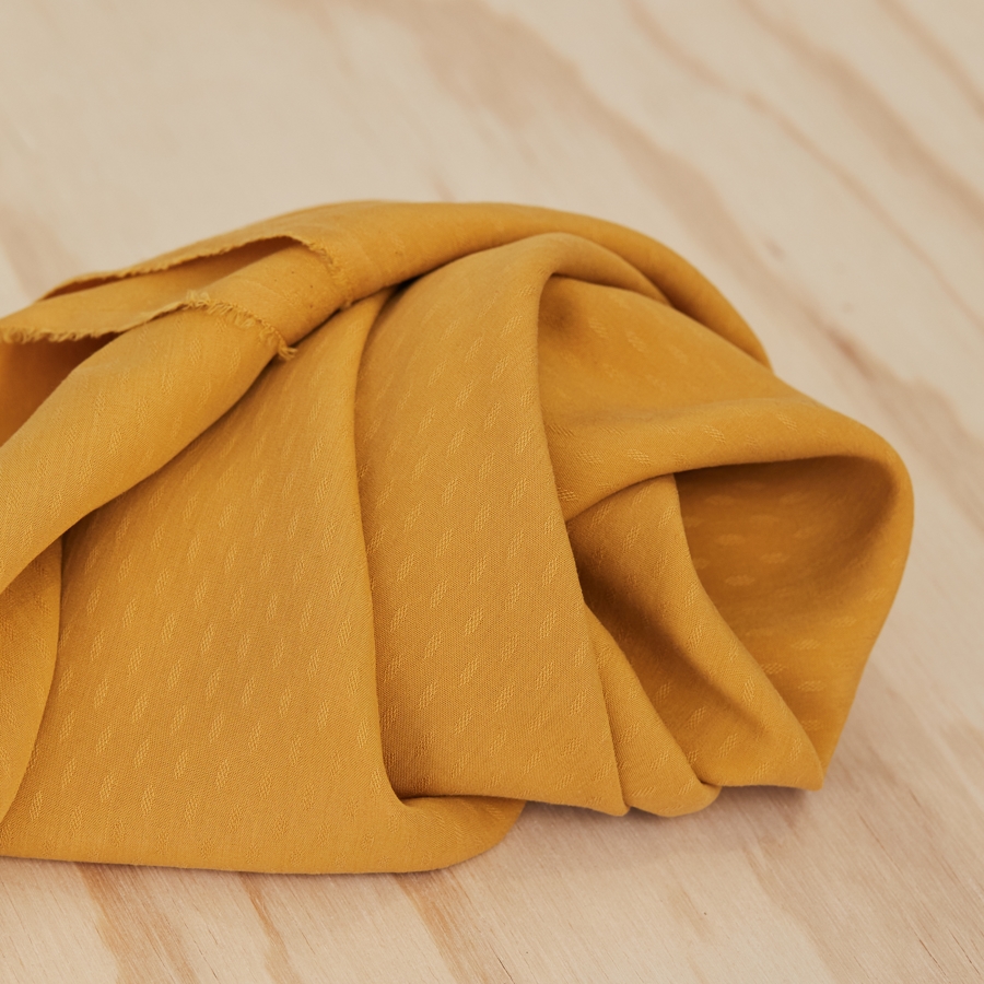 Light Diamond Jacquard Amber