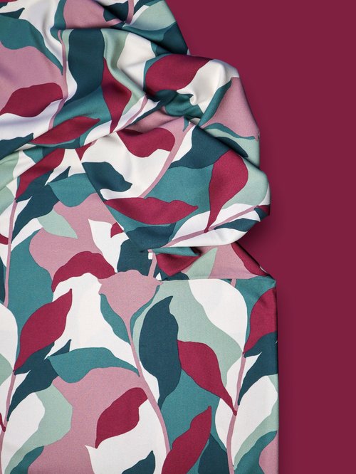 Stoffbit (2m) - Viskose Crepe Bouquet Green