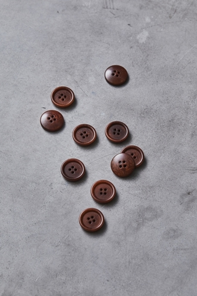 Dish Corozo Knapp 20mm - Pecan