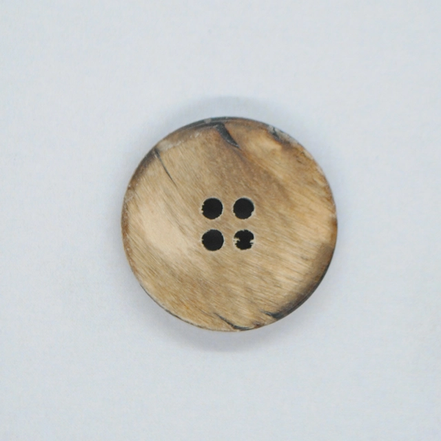 Tre Knapp Melert - 18mm
