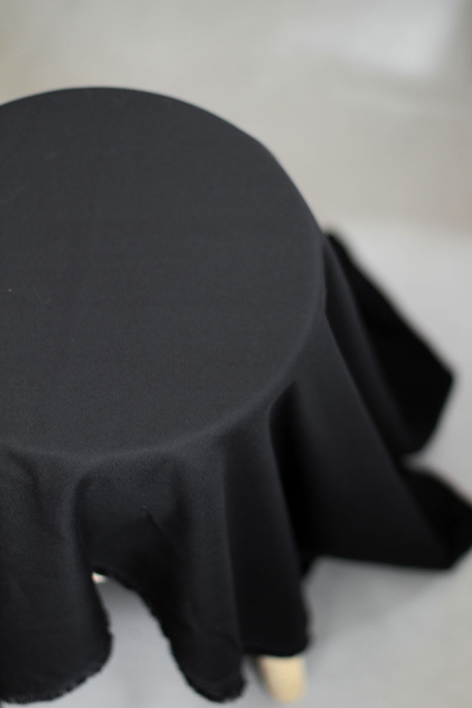 Stoffbit 1,4m - Viskose Crepe - Black (B-vare)