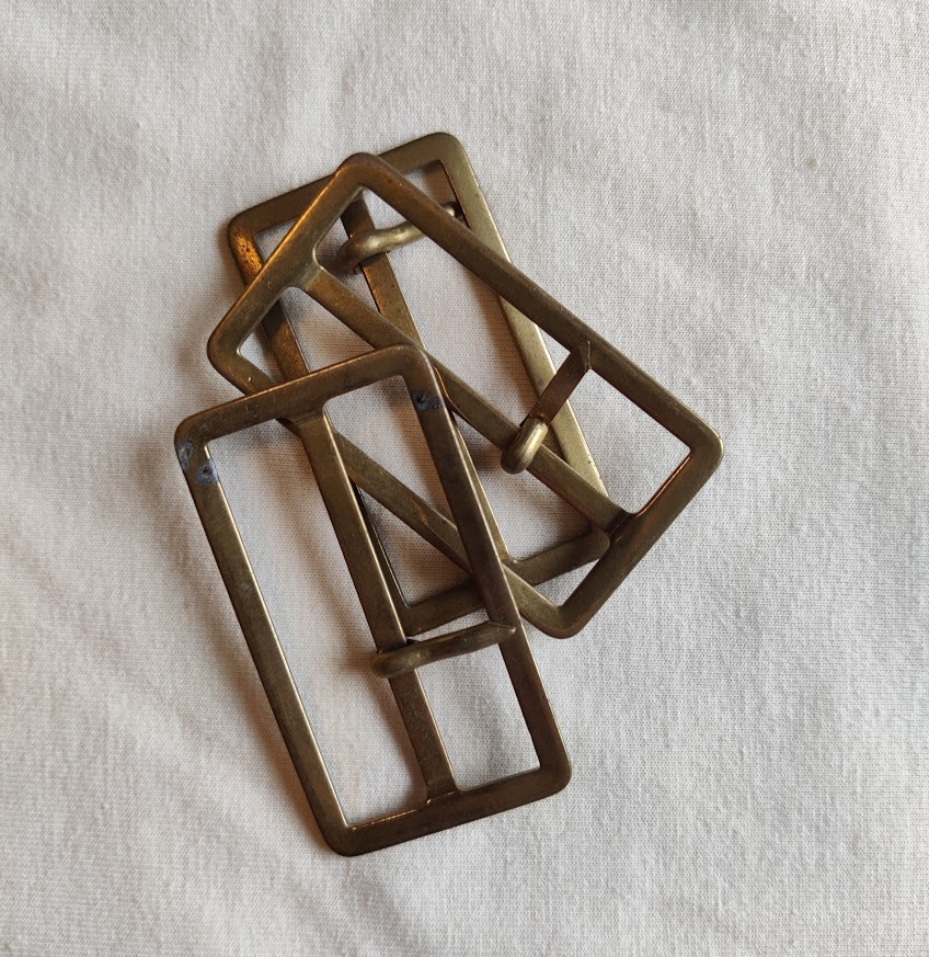 [1051] Belte Spenne - Messingfarget Metall 50mm