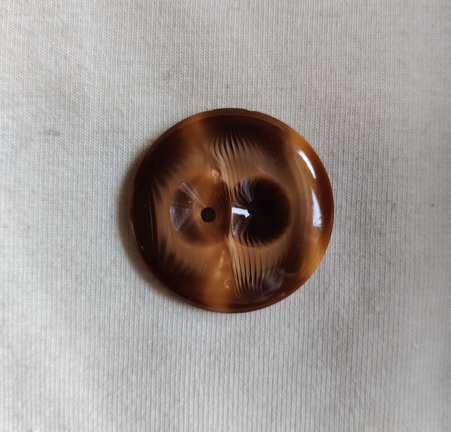 [1062] Knapp - Marmorert 30mm 