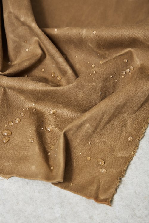 Oilskinn Tynn - Camel