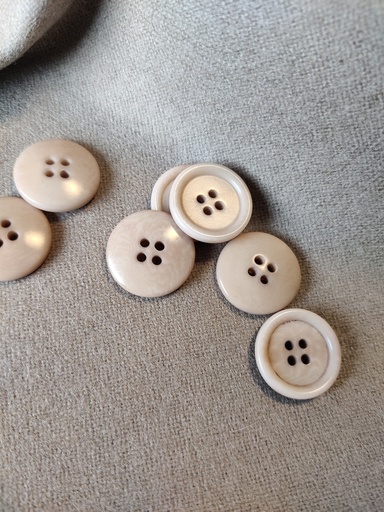 Dish Corozo Knapp 20 mm - Warm Sand