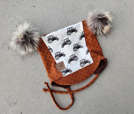 Knytelue med ullfôr - Traktor Brun