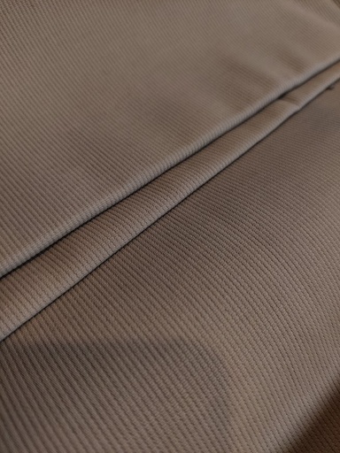 Vevd Stoff med smale riller (Second Hand) 